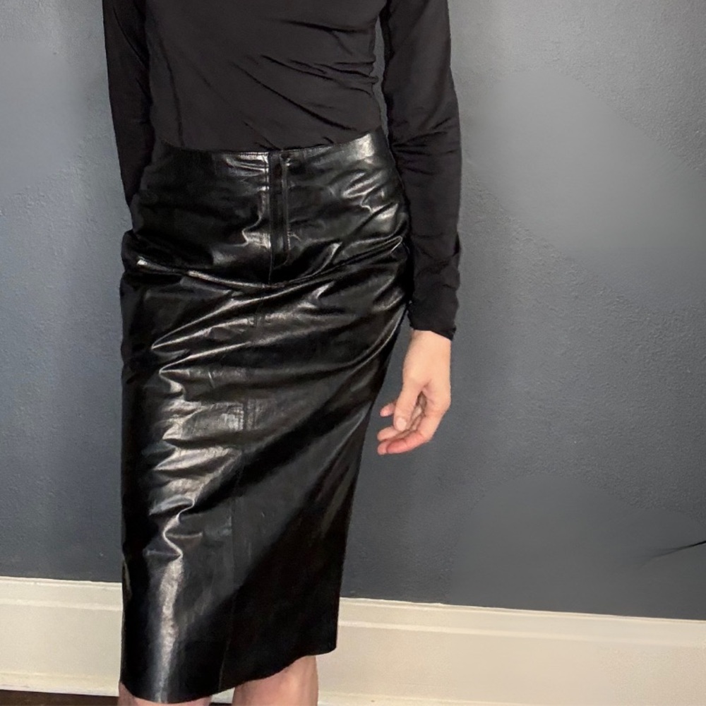 Banana Republic Shiny Black Pencil Skirt